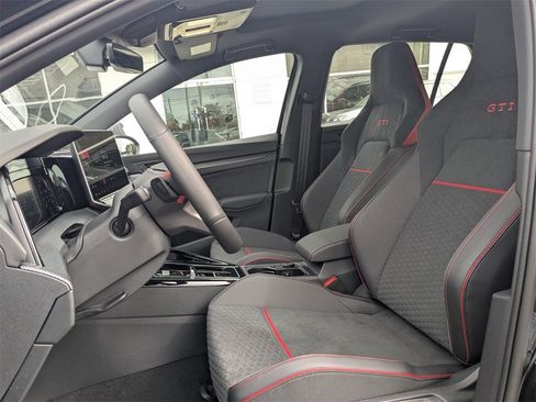 New 2026 Volkswagen GTI SE image 2