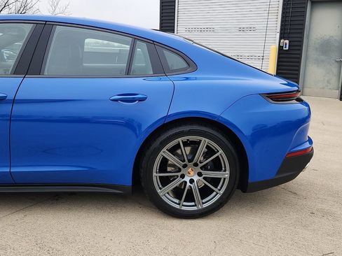 New 2026 Porsche Panamera 4 image 7