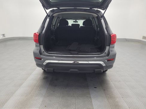 Used 2019 Nissan Pathfinder S image 29