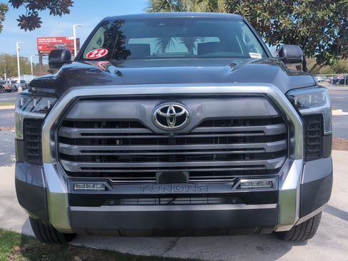 Used 2022 Toyota Tundra Limited image 3