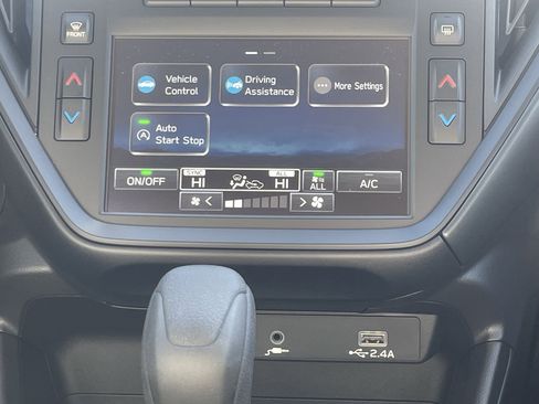 Used 2025 Subaru Impreza 2.0i image 25