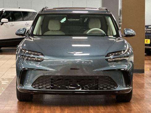 New 2026 Genesis GV60 RWD image 9