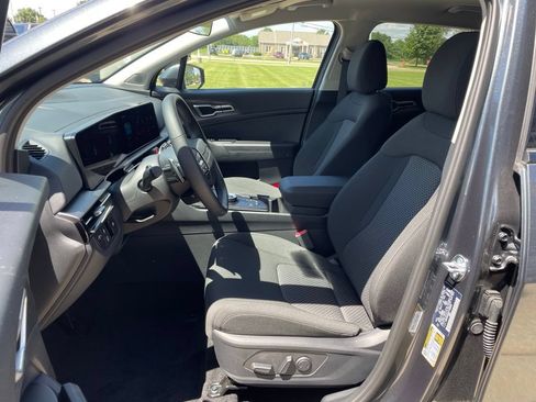 New 2026 Kia Sportage S AWD/4WD image 8