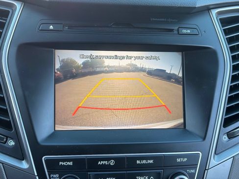 Used 2017 Hyundai Santa Fe Sport FWD image 28