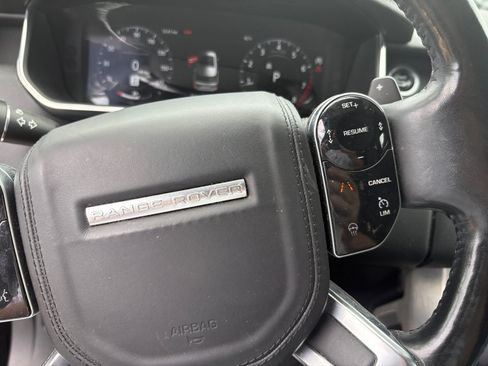 Used 2018 Land Rover Range Rover Supercharged AWD/4WD image 19