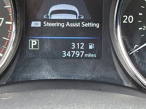 Used 2018 Nissan Rogue SL w/ Premium Package image 21