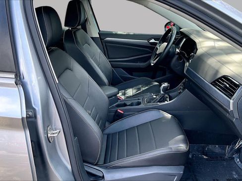 Used 2023 Volkswagen Jetta SE FWD image 8