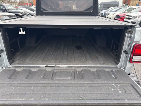 Used 2023 Jeep Gladiator Rubicon w/ Cold Weather Group image 53