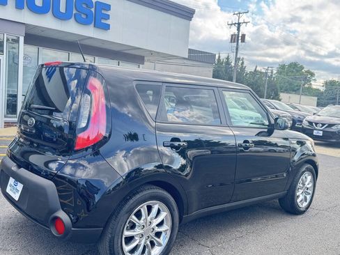 Used 2014 Kia Soul FWD image 6