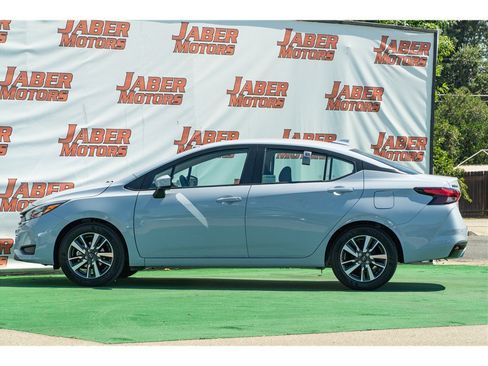 Used 2025 Nissan Versa SV w/ Trunk Package FWD image 6