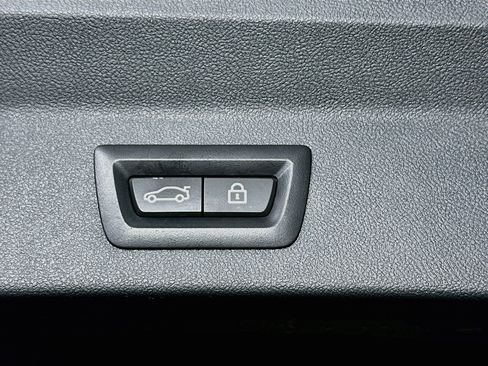 Used 2023 BMW X3 sDrive30i w/ Convenience Package RWD image 31