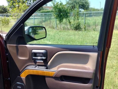 Used 2017 GMC Sierra 1500 SLT w/ SLT Premium Package image 21