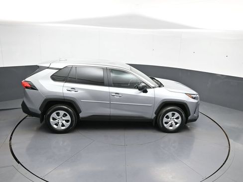 Used 2024 Toyota RAV4 LE AWD/4WD image 36
