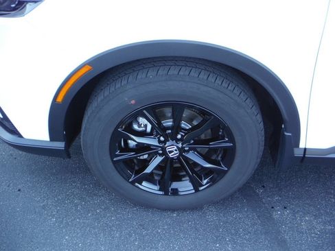 Used 2025 Honda CR-V Sport-L image 4