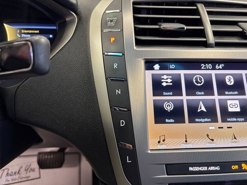 Used 2019 Lincoln MKZ Reserve FWD image 28