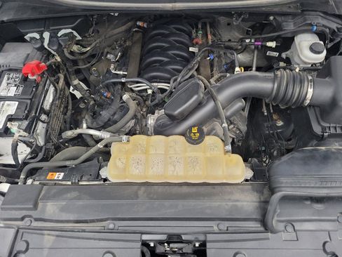 Used 2019 Ford F150 XLT AWD/4WD image 30