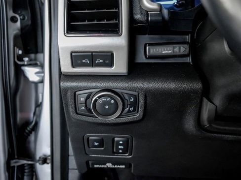 Used 2020 Ford F250 Lariat w/ Lariat Ultimate Package image 27