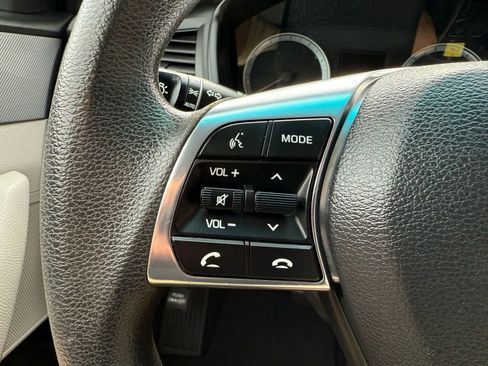 Used 2018 Hyundai Sonata SE image 23