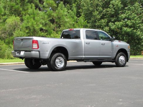 Used 2022 RAM 3500 Big Horn w/ Level 1 Equipment Group AWD/4WD image 6