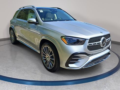 New 2026 Mercedes-Benz GLE 350 4MATIC image 3