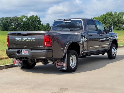 New 2025 RAM 3500 Limited image 3