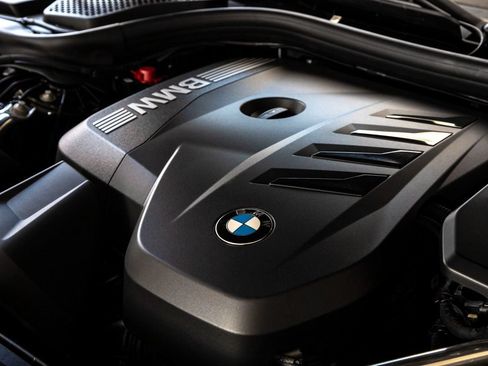 Used 2026 BMW 530i w/ M Sport Package RWD image 38