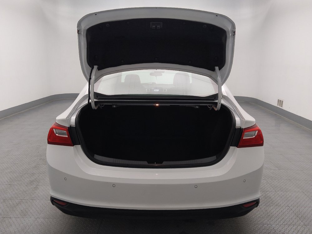 Used 2024 Chevrolet Malibu LT FWD image 29