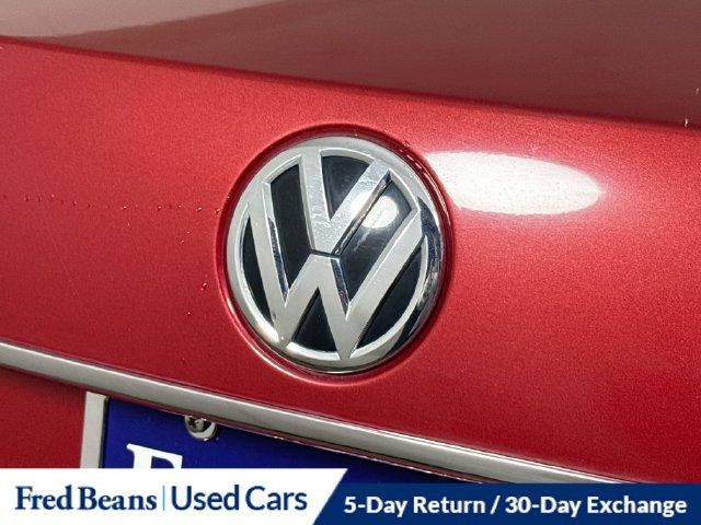 Used 2016 Volkswagen Passat 1.8T S FWD image 40
