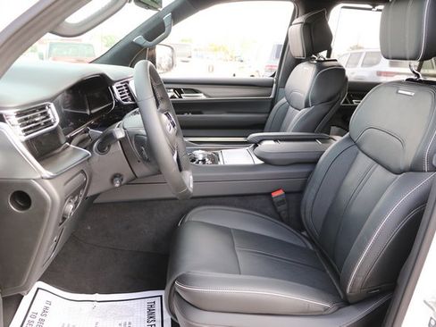 New 2024 Jeep Grand Wagoneer Series II w/ Quick Order Packagew 28T image 13