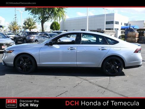 Used 2023 Honda Accord Sport image 4