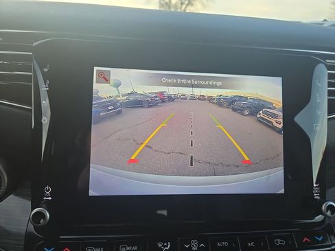 Used 2022 Jeep Wagoneer Series II w/ Premium Group I image 24