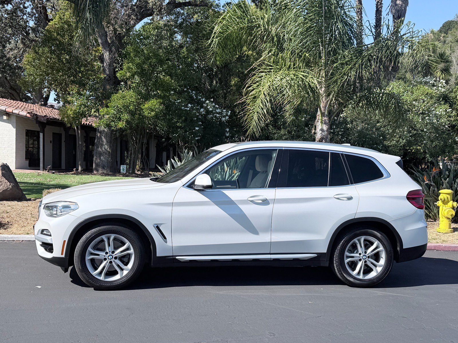 Used 2019 BMW X3 sDrive30i w/ Convenience Package RWD image 2