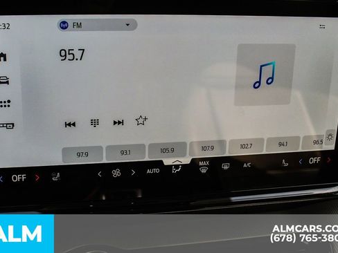 Used 2025 Ford Expedition Max Active AWD/4WD image 35