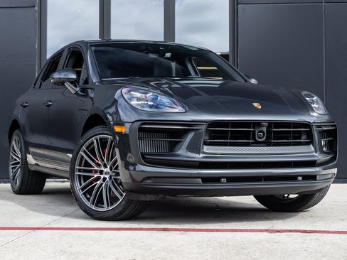 New 2026 Porsche Macan S image 6