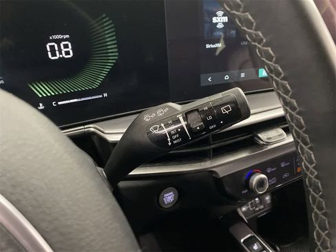 Used 2025 Kia Sorento S image 23