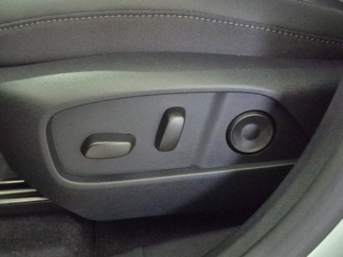 New 2026 Chevrolet Equinox LT image 15