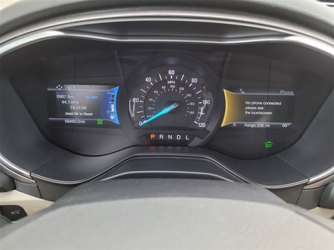 Certified 2019 Ford Fusion SE image 29