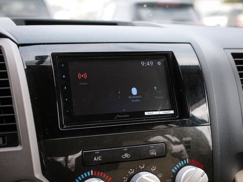 Used 2012 Toyota Tundra 4x4 Double Cab image 20