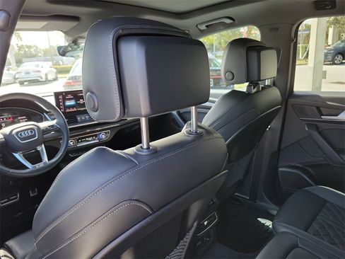Certified 2024 Audi SQ5 Premium Plus image 24