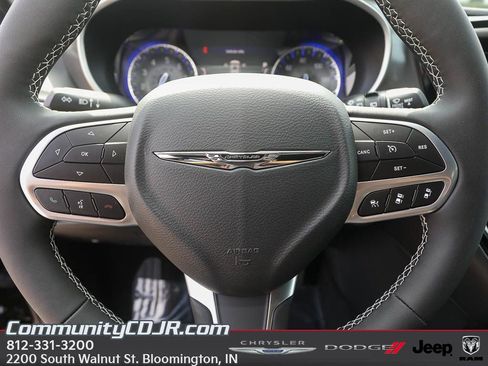 New 2025 Chrysler Voyager LX FWD image 15