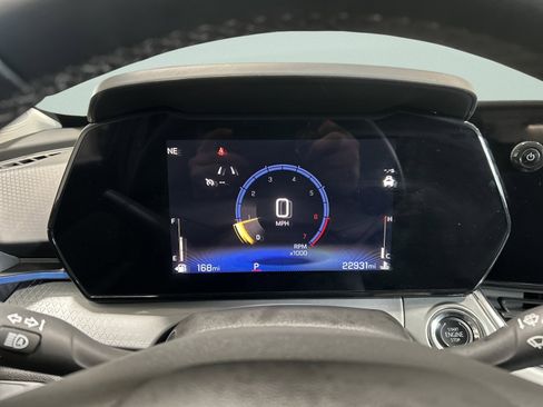 Used 2025 Chevrolet Trax LT w/ LT Convenience Package image 18