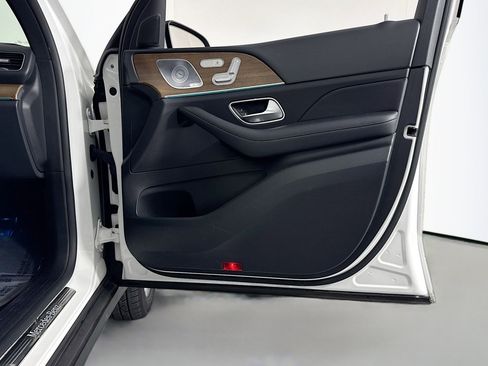 Used 2021 Mercedes-Benz GLE 350 image 23