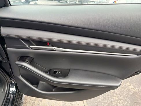 New 2026 MAZDA MAZDA3 2.5 S Sedan w/ Preferred Pkg image 34