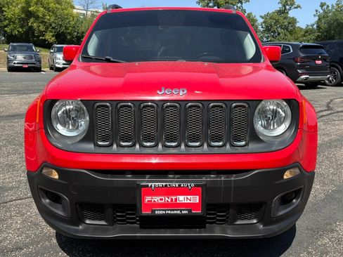 Used 2017 Jeep Renegade Latitude w/ Popular Equipment Group AWD/4WD image 14