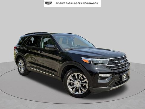 Used 2023 Ford Explorer XLT w/ Equipment Group 202A AWD/4WD image 1