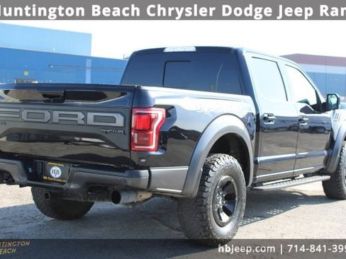 Used 2019 Ford F150 Raptor w/ Equipment Group 802A Luxury image 5