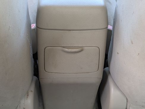 Used 2010 Toyota Corolla LE FWD image 26
