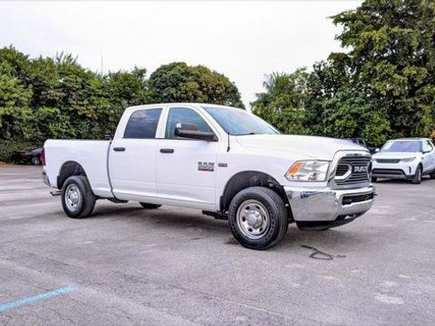 Used 2017 RAM 2500 Tradesman w/ Popular Equipment Group image 11