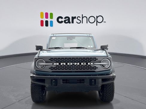 Used 2023 Ford Bronco Badlands image 8