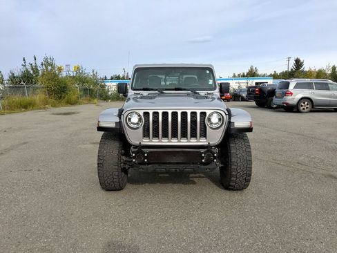 Used 2021 Jeep Gladiator Rubicon AWD/4WD image 3